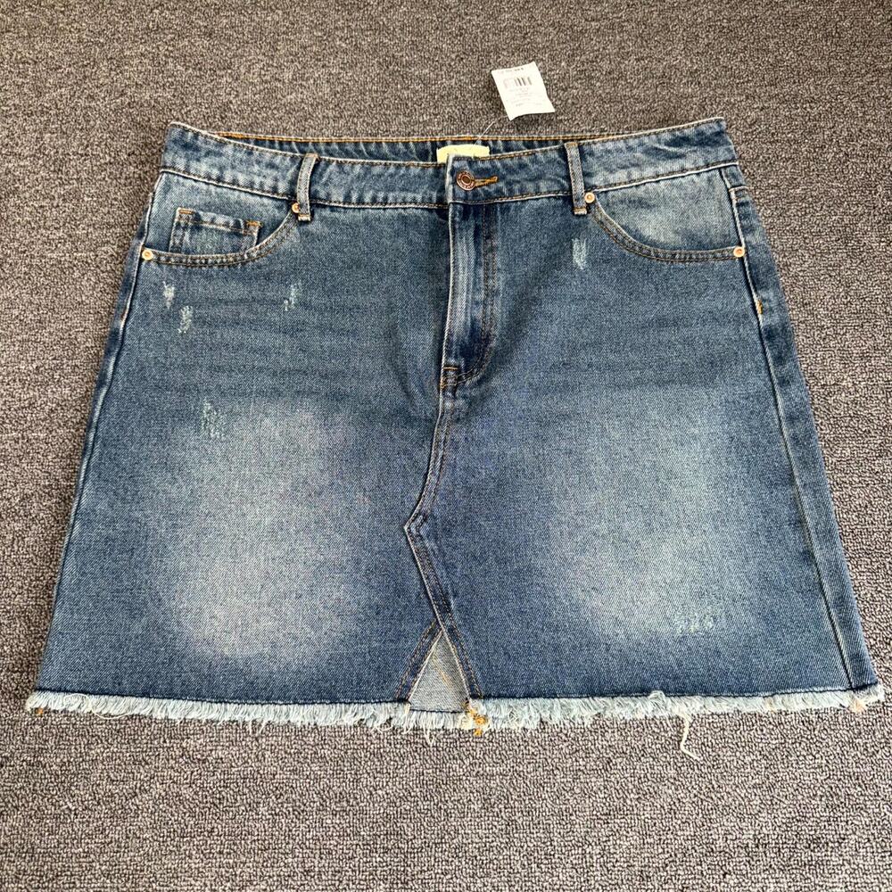 Thread & Supply Denim Skirt Womens XL Blue Medium Wash Frayed Hem Casual NEW NWT